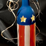 E38  July 4th Wine Bottle with Lights